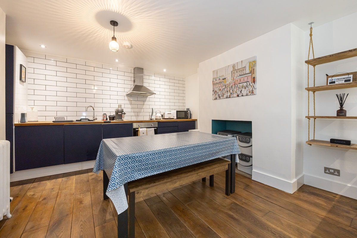 The White House, Manchester’s Northern Quarter gallery image 3