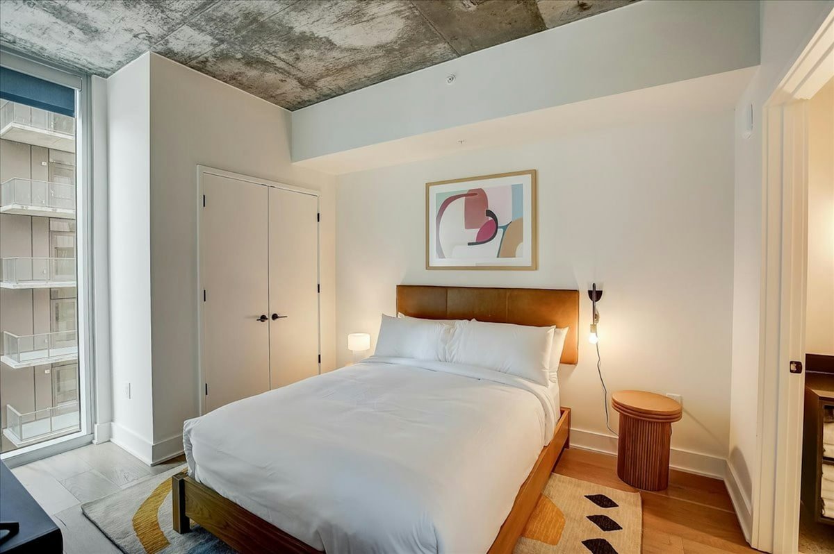 City 2BR Natiivo Austin 20th-Floor | Balcony gallery image 5