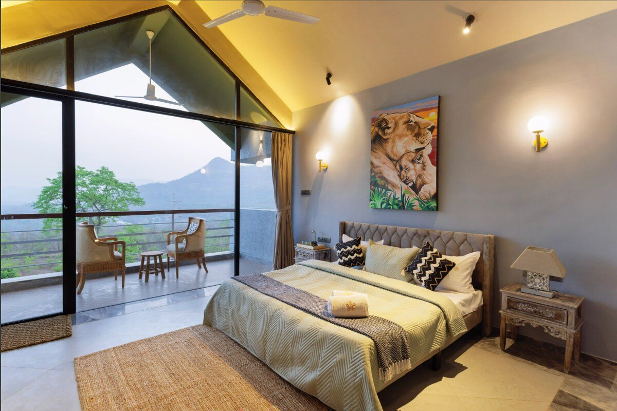 Antaraa – Earthy Luxury Nature Villa, Pet Freindly gallery image 4