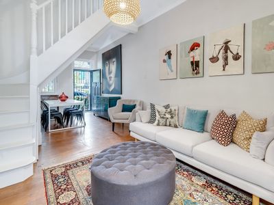 Perfect Location 3 bdr Paddo Terrace Parking+Pets