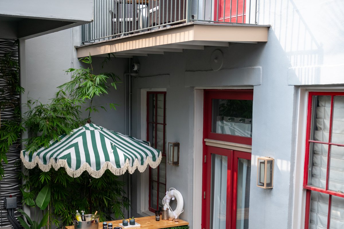 Double Poolside Condos -7BR/7BA