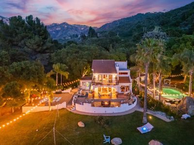 Malibu Retreat Estate w/ Guest House + salt POOL