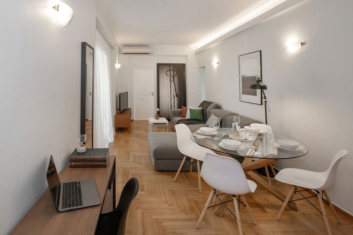 Brand new 3bdr Apt in Syntagma with Acropolis view gallery image 5