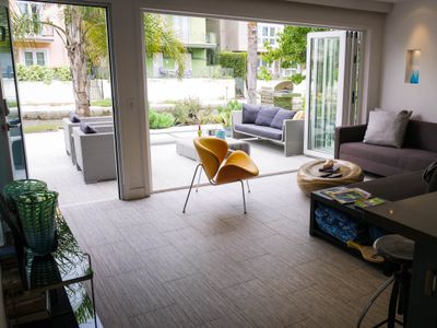 Luxury on the Venice Canals | Walk to Beach