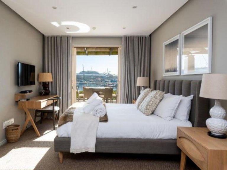 Bed - Room