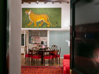 Vittoria Family 2 bedroom Apartment Spanish steps