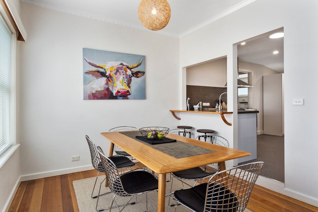 Renovated, ‘Stylish and Chic’ gallery image 2