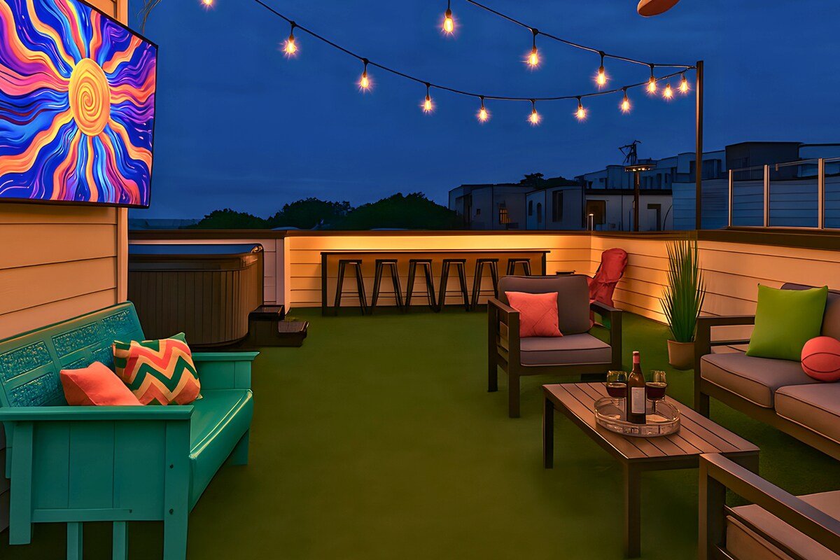 The Ultimate Hip-Hop Haven | Rooftop Patio gallery image 2