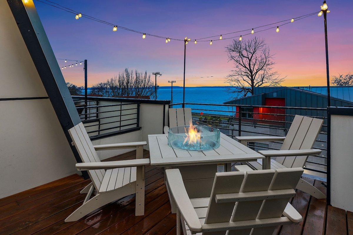Stunning Beach+Mtn Views! Rooftop•Full AC•King Bed gallery image 2