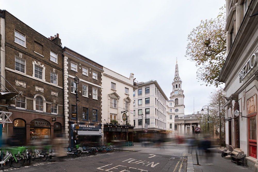 Trafalgar Square entire HOUSE 4 Bedrooms Lux gallery image 5