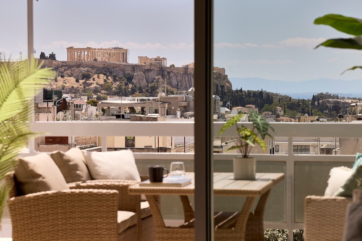 Acropolis Penthouse Suite gallery image 3
