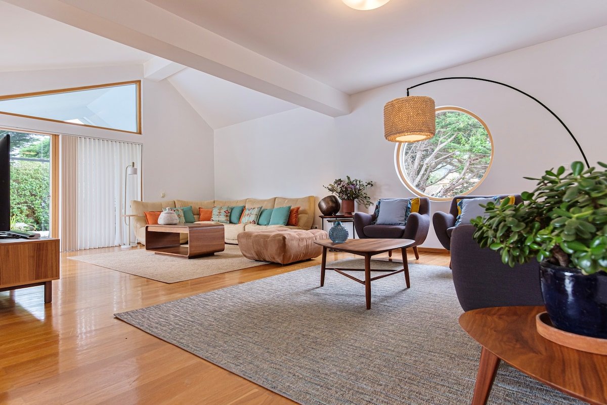 Equinox: Elegant w/pool next to golf & Sintra gallery image 4