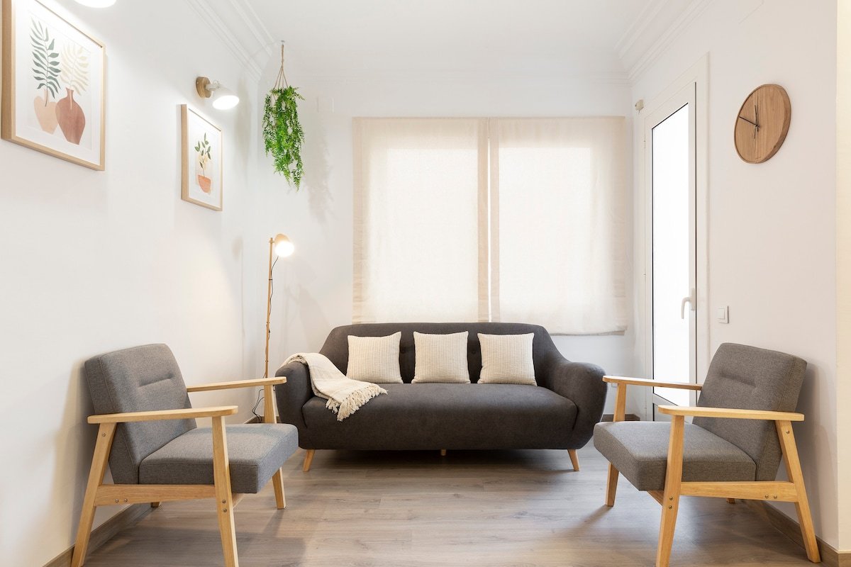 Cozy Home next to La Sagrada Familia gallery image 3