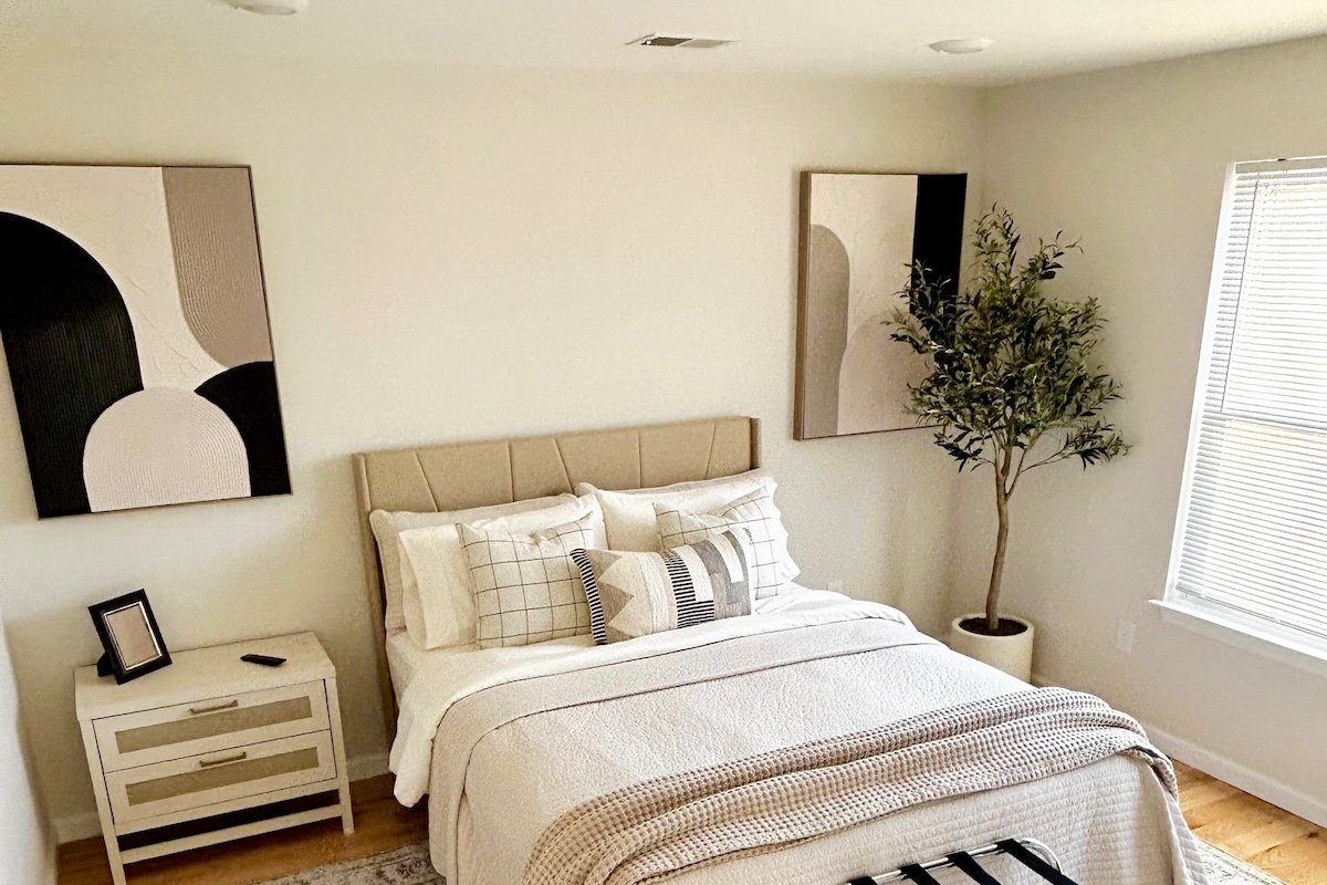 Cozy Modern Stay 3BD/2BTH/ 10 mins to EWR gallery image 4