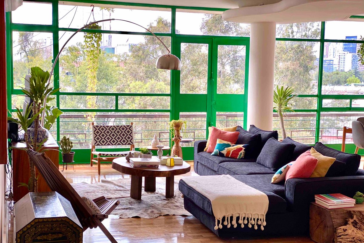 HEART OF POLANCO BRIGHT, SPACIOUS & AMAZING VIEWS