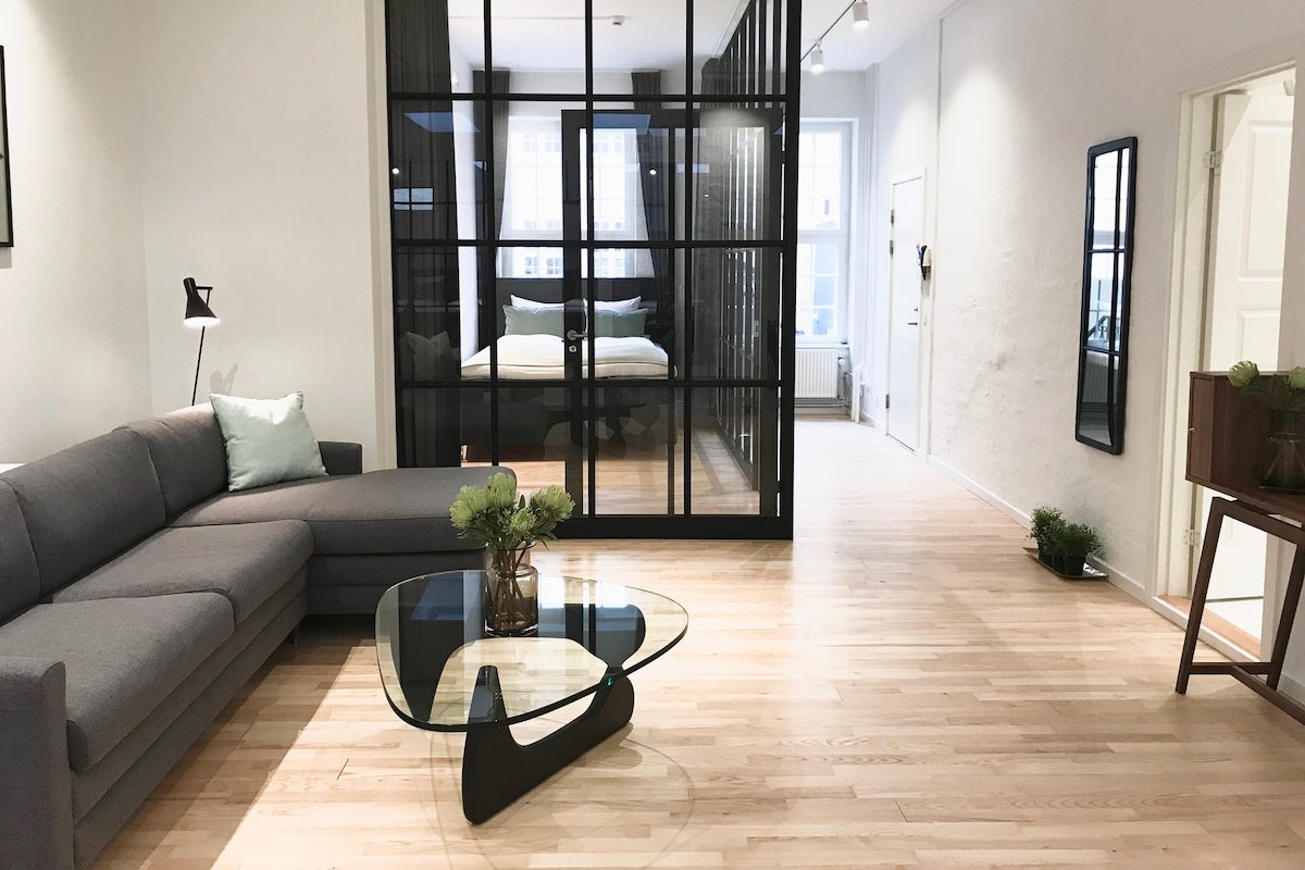 ★186m2 Best Location city LUXURY 5★ Prof Cleaning★ gallery image 5