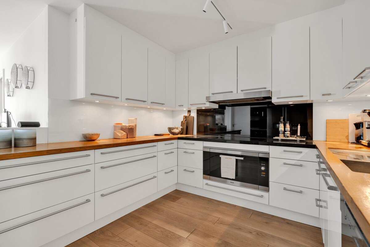 Most luxurious apartment on Airbnb in Oslo. gallery image 4