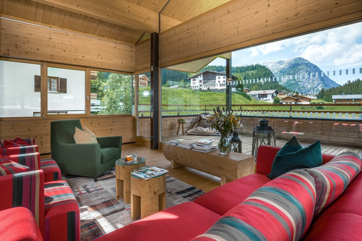 Chalet Purple gallery image 3