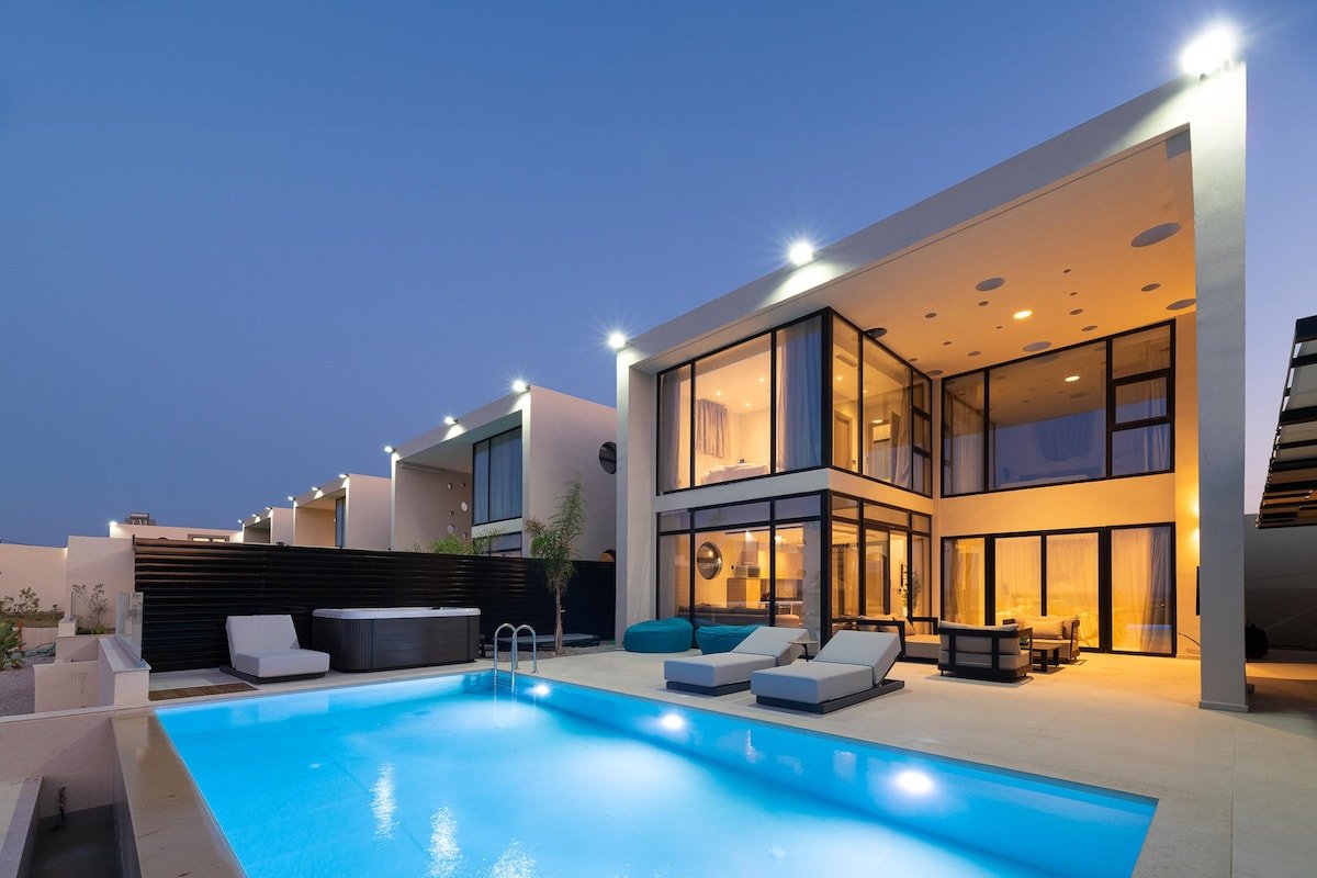 Trapezia Luxury Living- Alexandrite gallery image 2