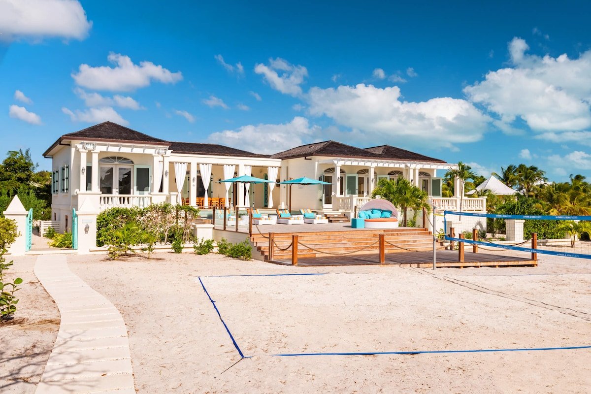 Exclusive Oceanfront Villa On Taylor Bay Beach!