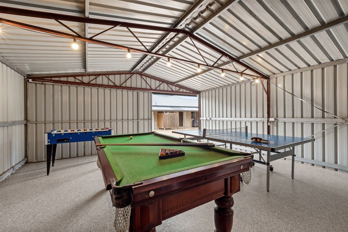 Prowse Beach House—Family Fun & Ocean Adventures gallery image 5