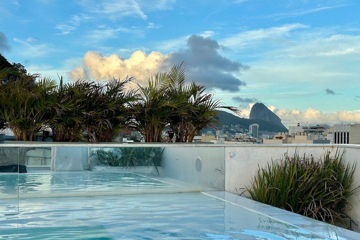 Luxury Penthouse with Pool in Ipanema gallery image 4