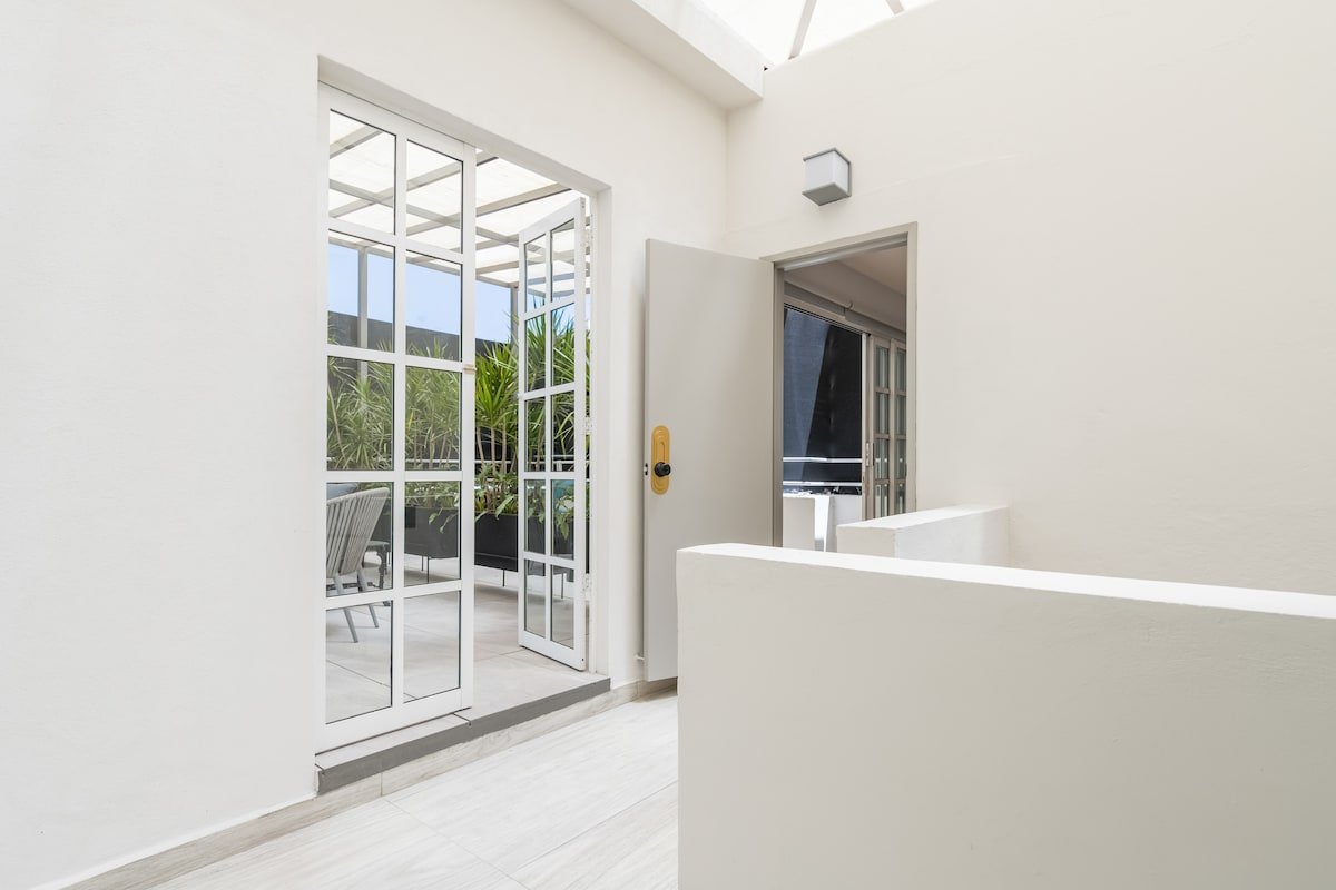 Art Deco Condesa II Stylish and Quiet w Rooftop gallery image 5