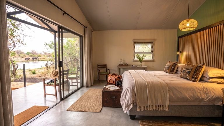 Khwai River View King Rooms
