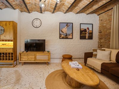 Private Villa, 4 Floors, 5 Rooms, 5 Bathrooms, 7AC