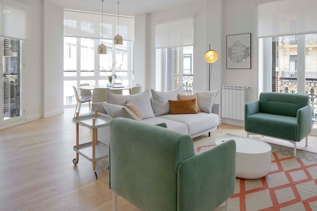 Belle Sebastian by FeelFree Rentals gallery image 2