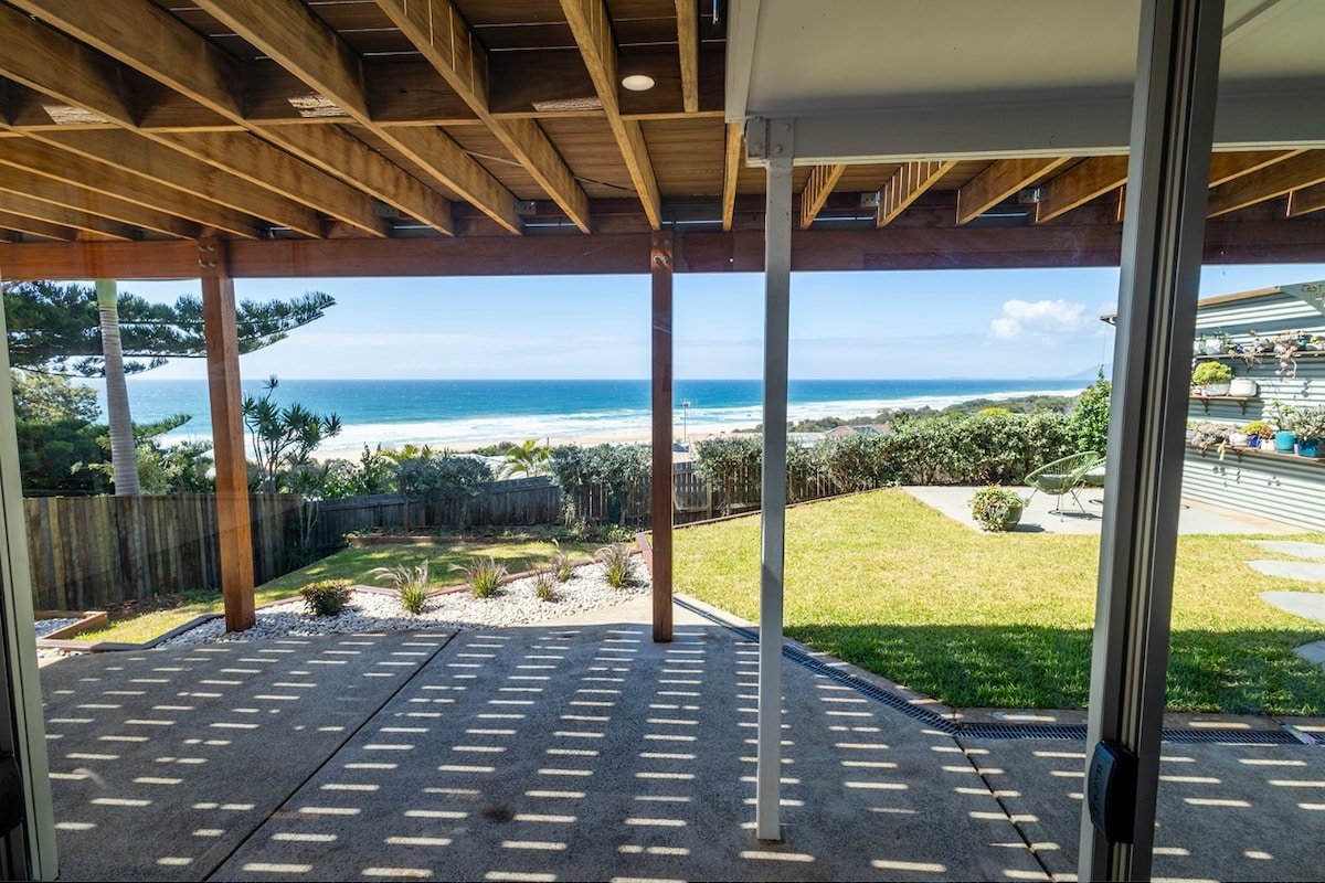 “Sea La Vie” Lighthouse beach, Port Macquarie gallery image 3