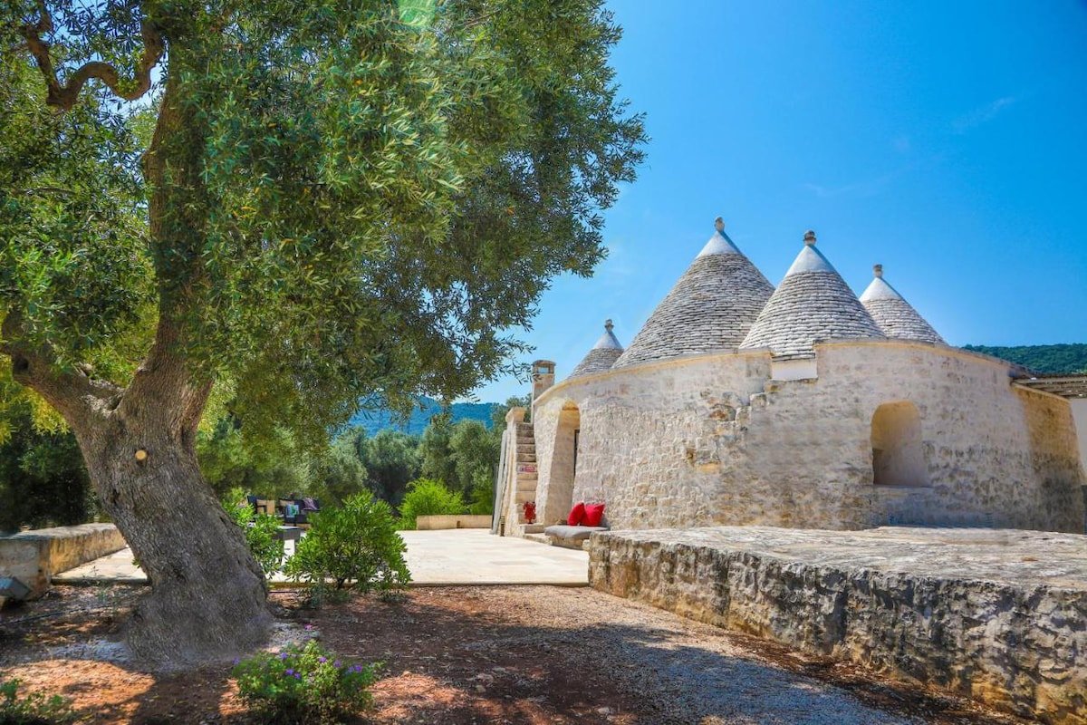 [Dominus Villas] – Trullo Terrae with private pool gallery image 2