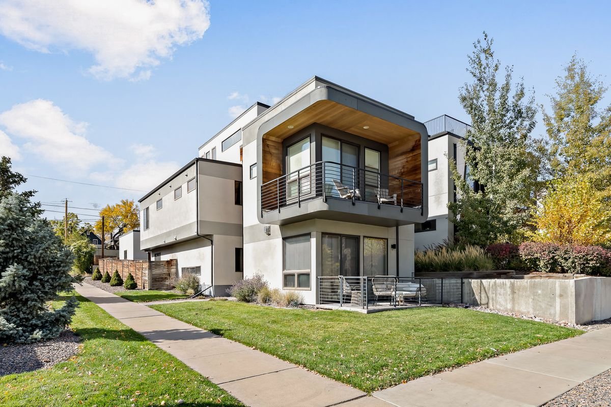 Single Family Luxury – LoHi @ Broncos Stadium
