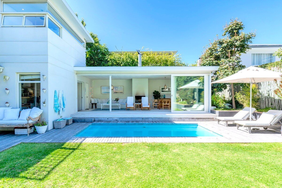 Designer home in Newlands Cape Town gallery image 5