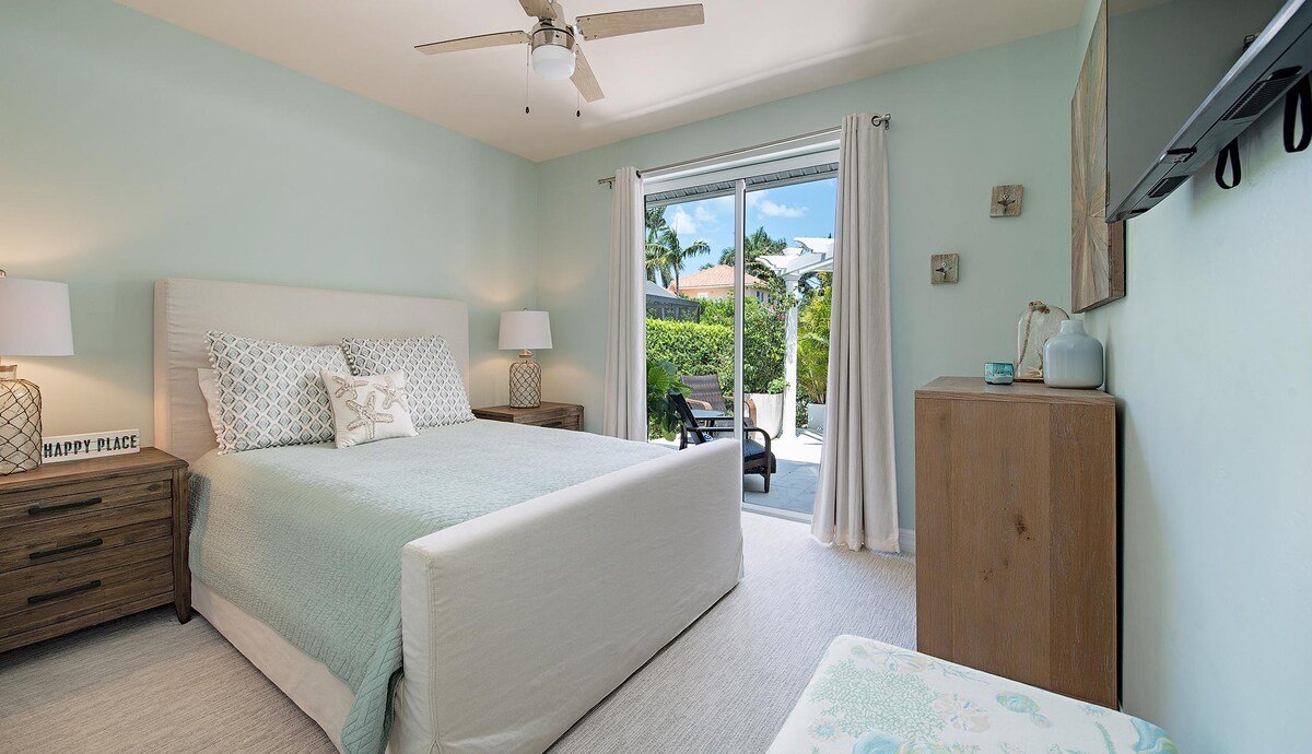 Bougainvillea gallery image 3