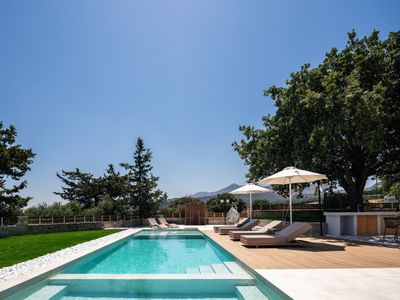 Heated pool, playground, kids pool, close to beach