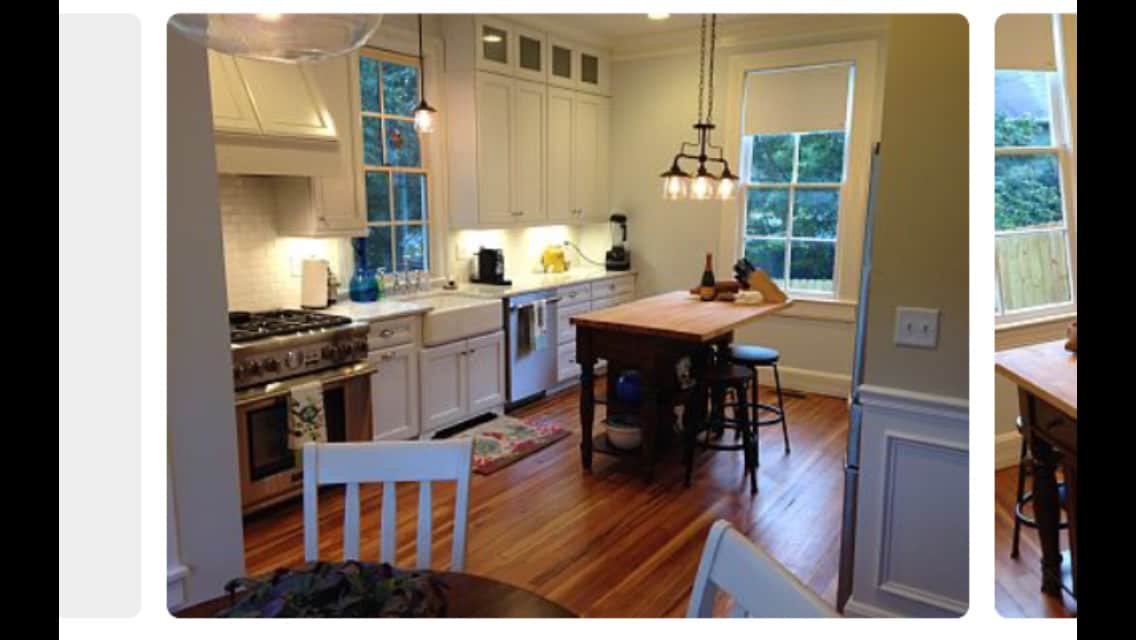 Walk to AVLs TOP cafes, pubs, restaurants, rafting gallery image 4