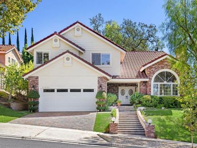 Luxury Living in Coveted Calabasas