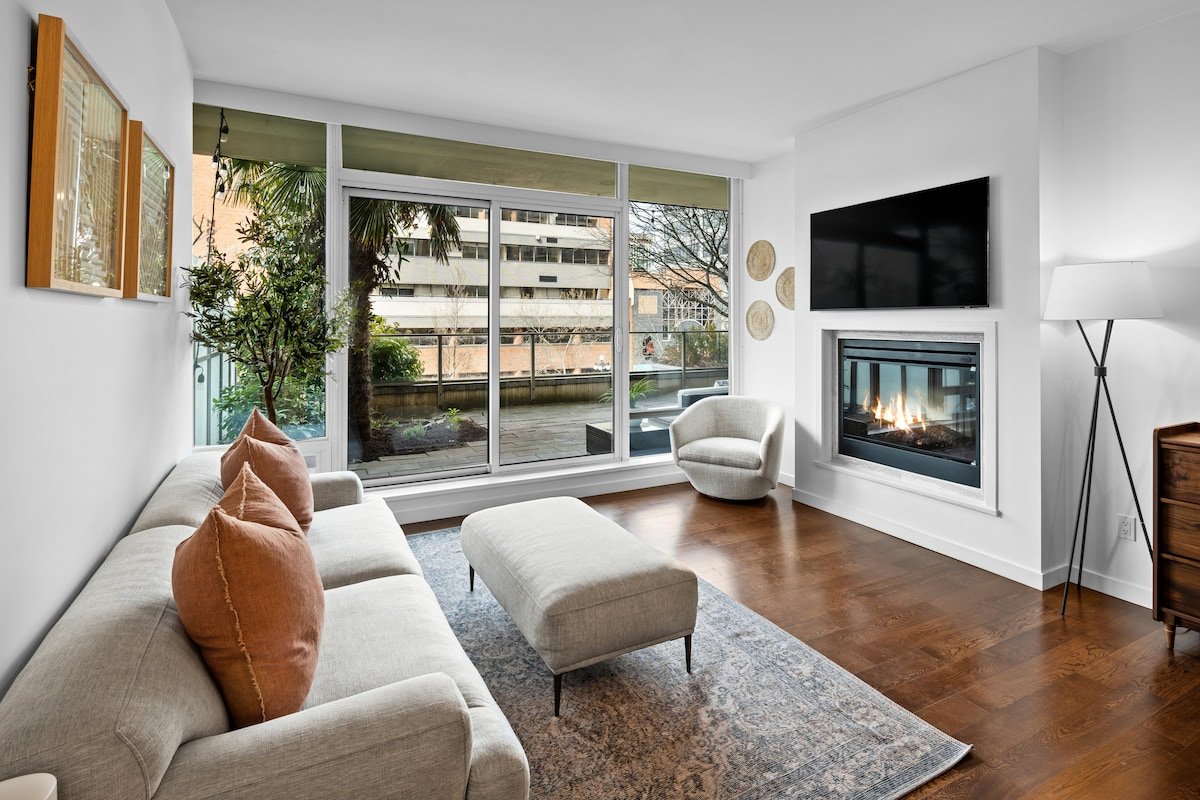 Waterfalls Hotel – Waterscape gallery image 2