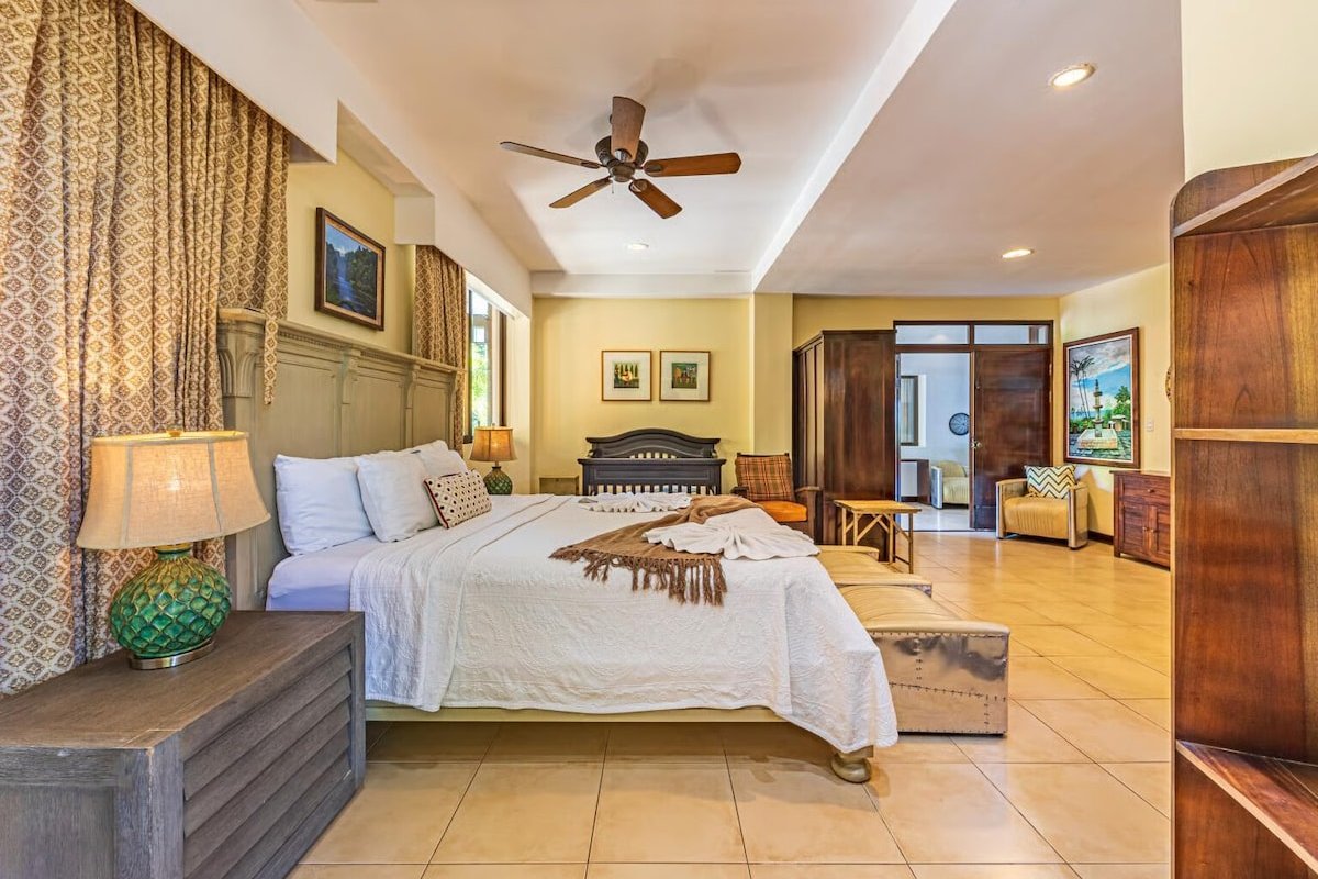 Stunning Oceanview Paradise gallery image 5