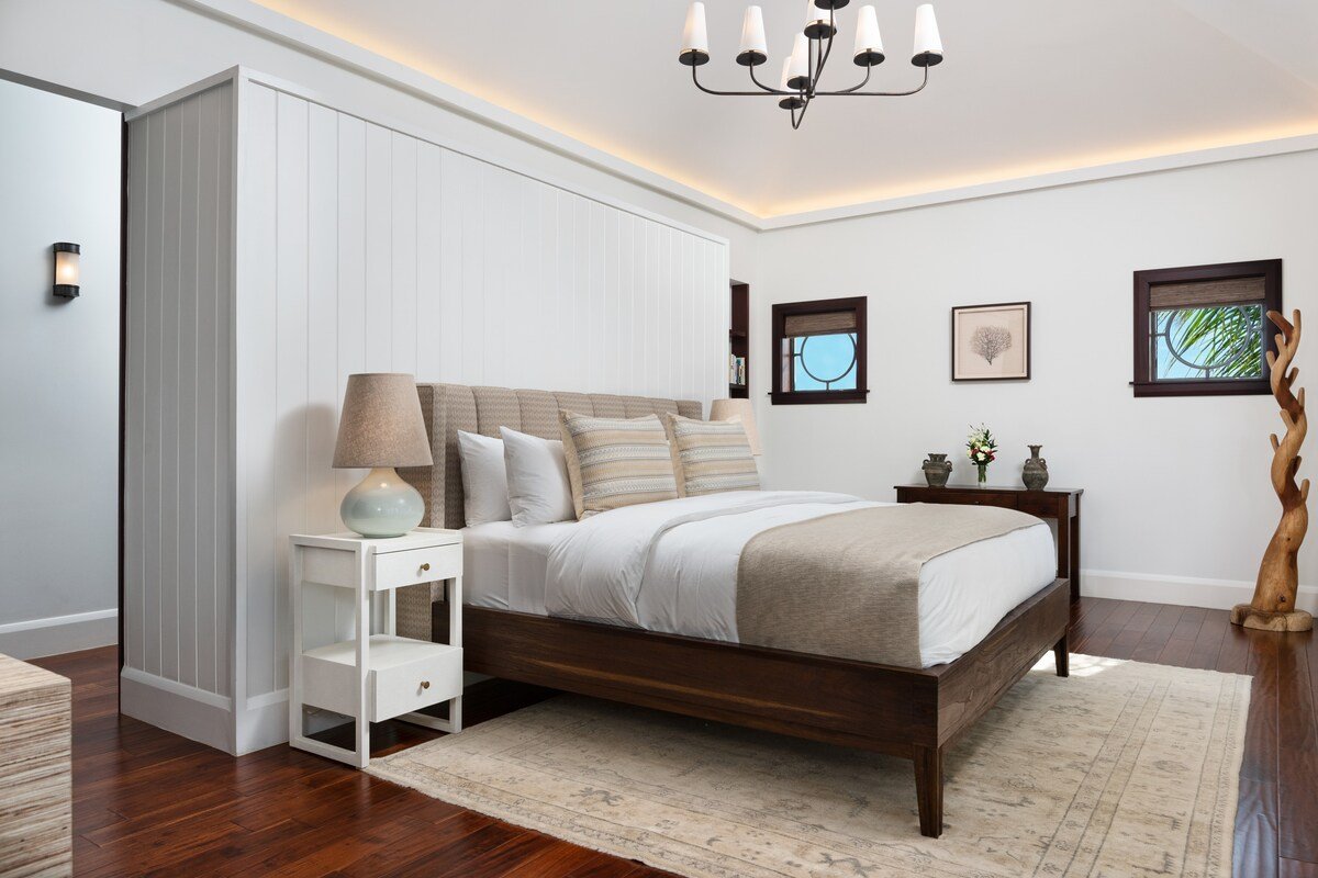 Saving Grace gallery image 5