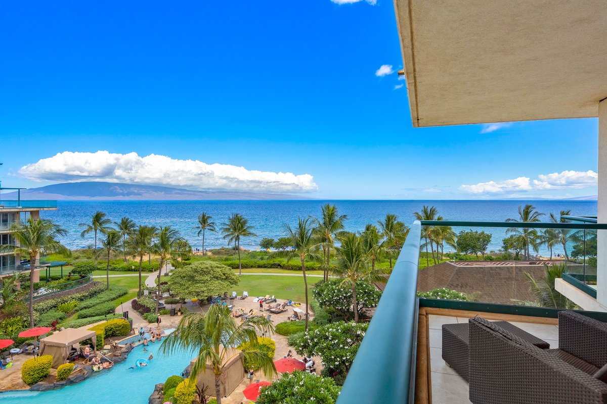 Maui Resort Rentals: Honua Kai Hokulani 551
