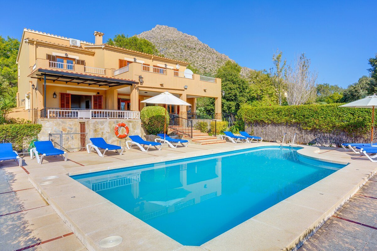 Villa Luis Vives gallery image 2