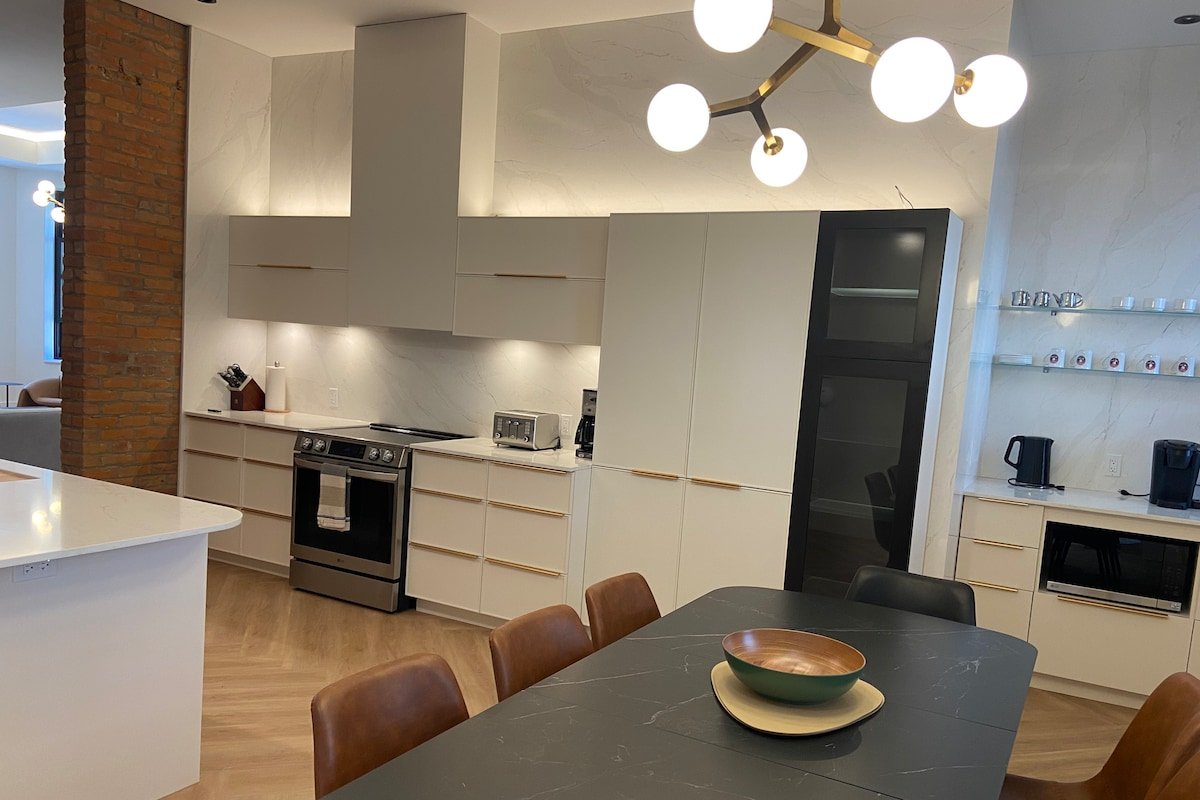 Le 641 Grande-Allée OldQuebec | 3ch et 2sdb gallery image 5