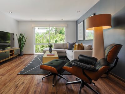 Condesa Hideaway 3BR Apartment w. Urban Flair