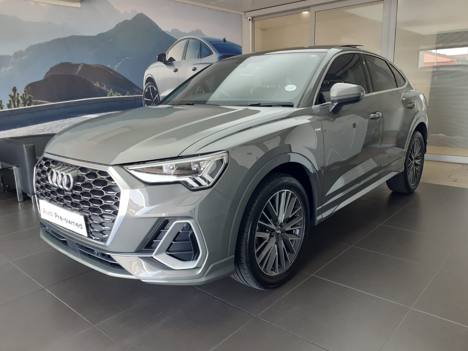 AUDI Q3 SPORTBACK 35 TFSI STRONIC S LINE for Sale in South Africa