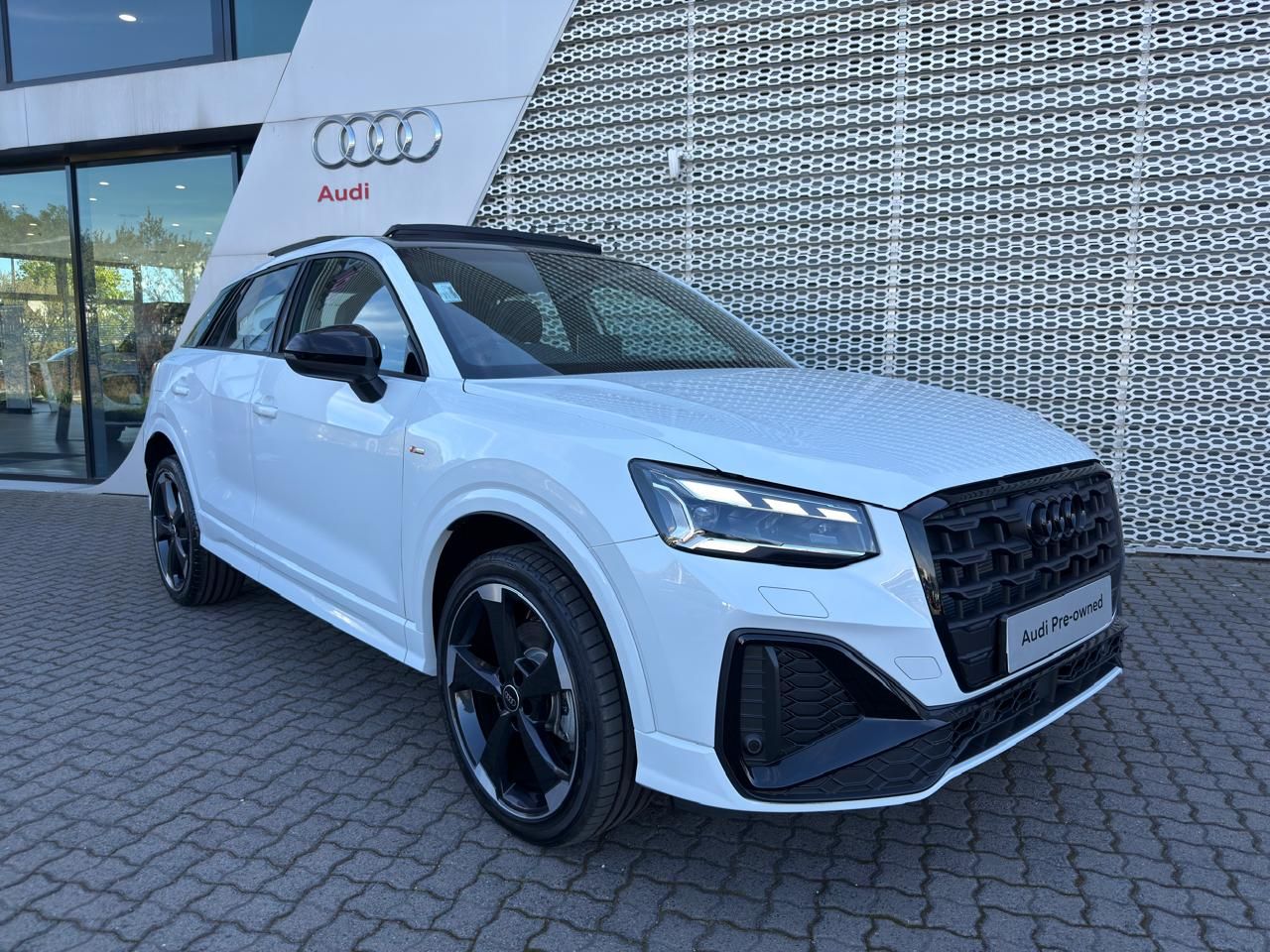 AUDI Q2 35 TFSI BLACK EDITION TIP for Sale in South Africa