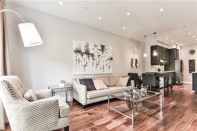 Executive Townhouse 3Br+3Ba in Lawrence Park gallery image 2