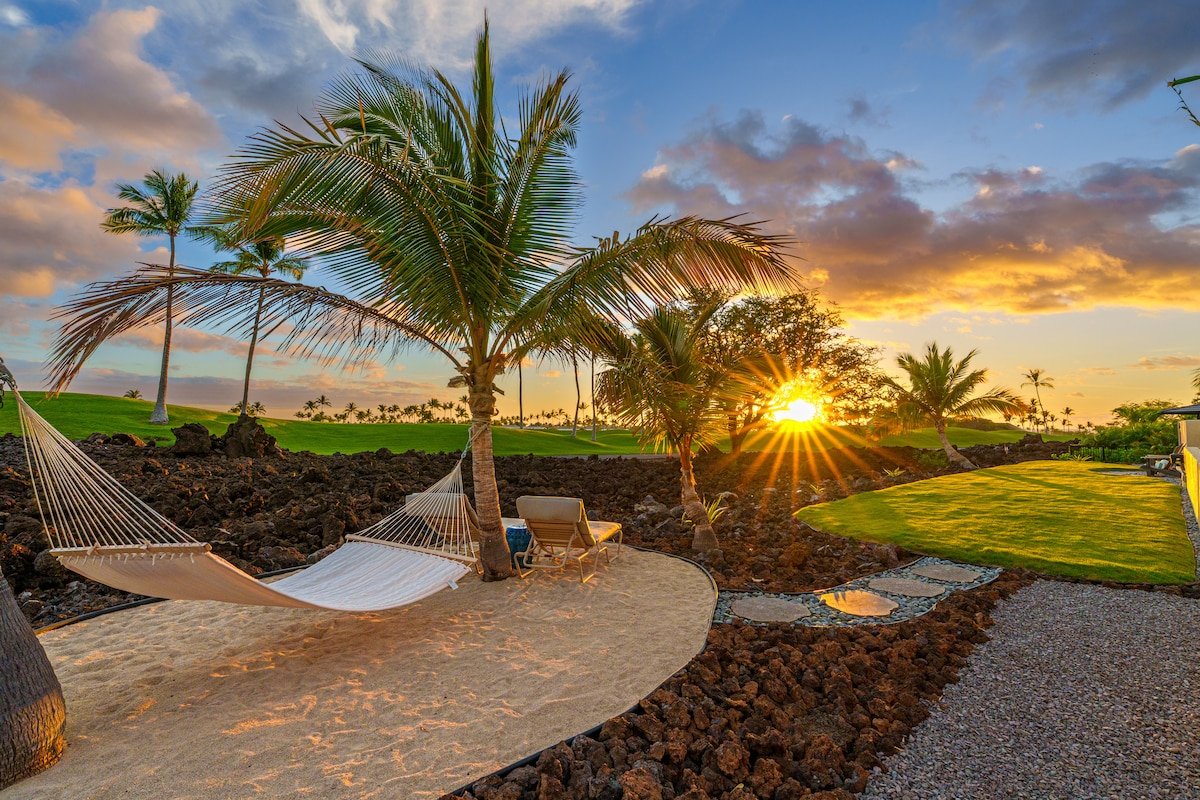 “Hale Mele 2” Pool/Hot tub, Golf Cart, E-bikes gallery image 3