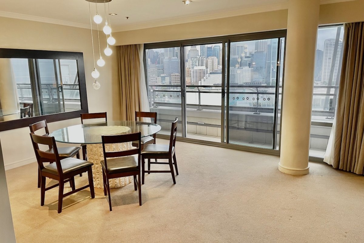 City water views 3bedrm Apartment The Star Pyrmont gallery image 5